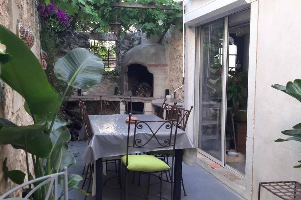 Maison Cuxac-d'Aude ภายนอก รูปภาพ